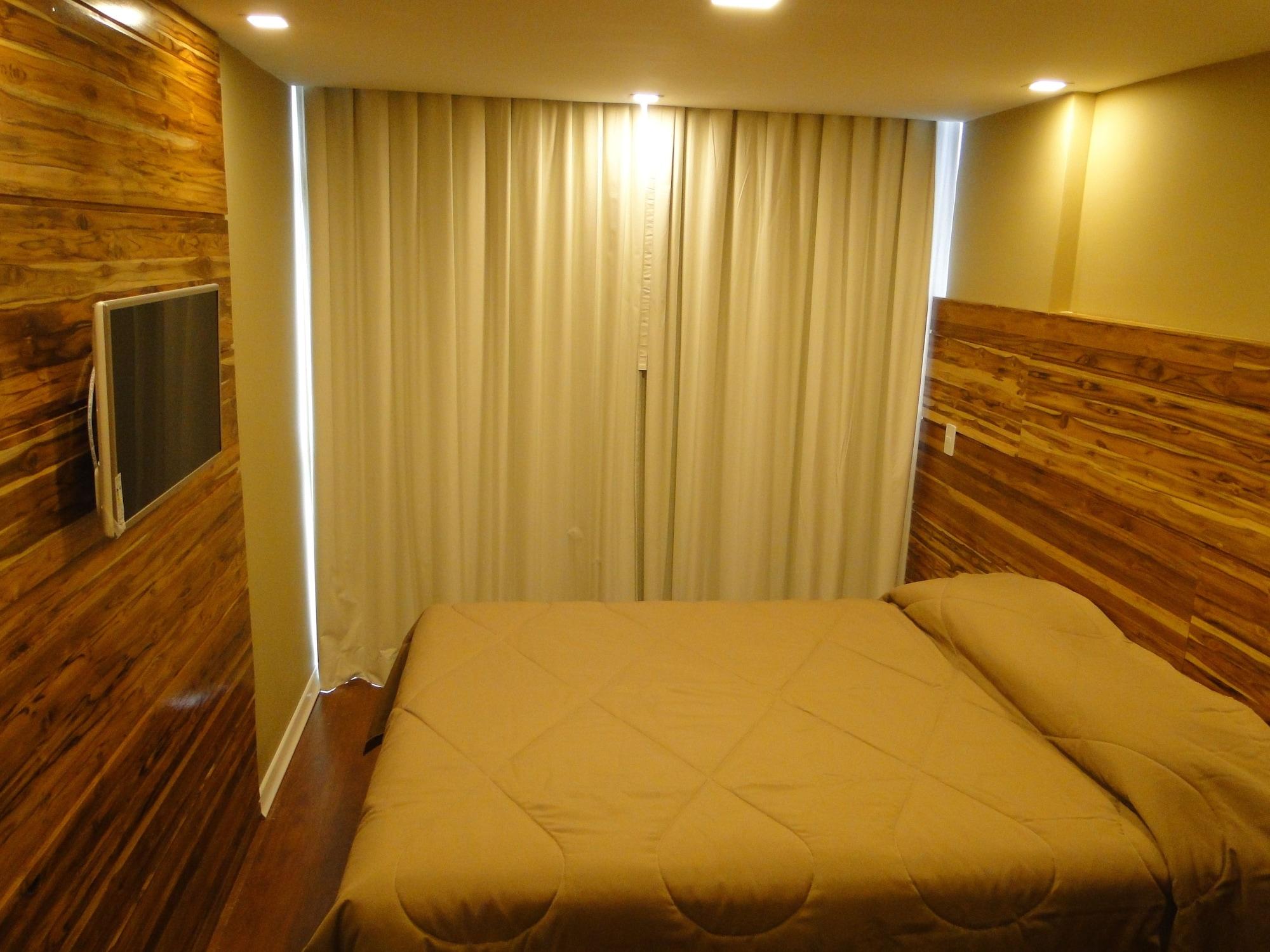 Hotel Petropolis Inn Εξωτερικό φωτογραφία