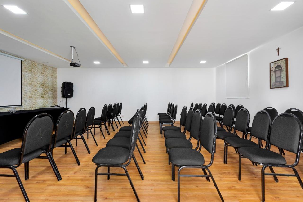 Hotel Petropolis Inn Εξωτερικό φωτογραφία